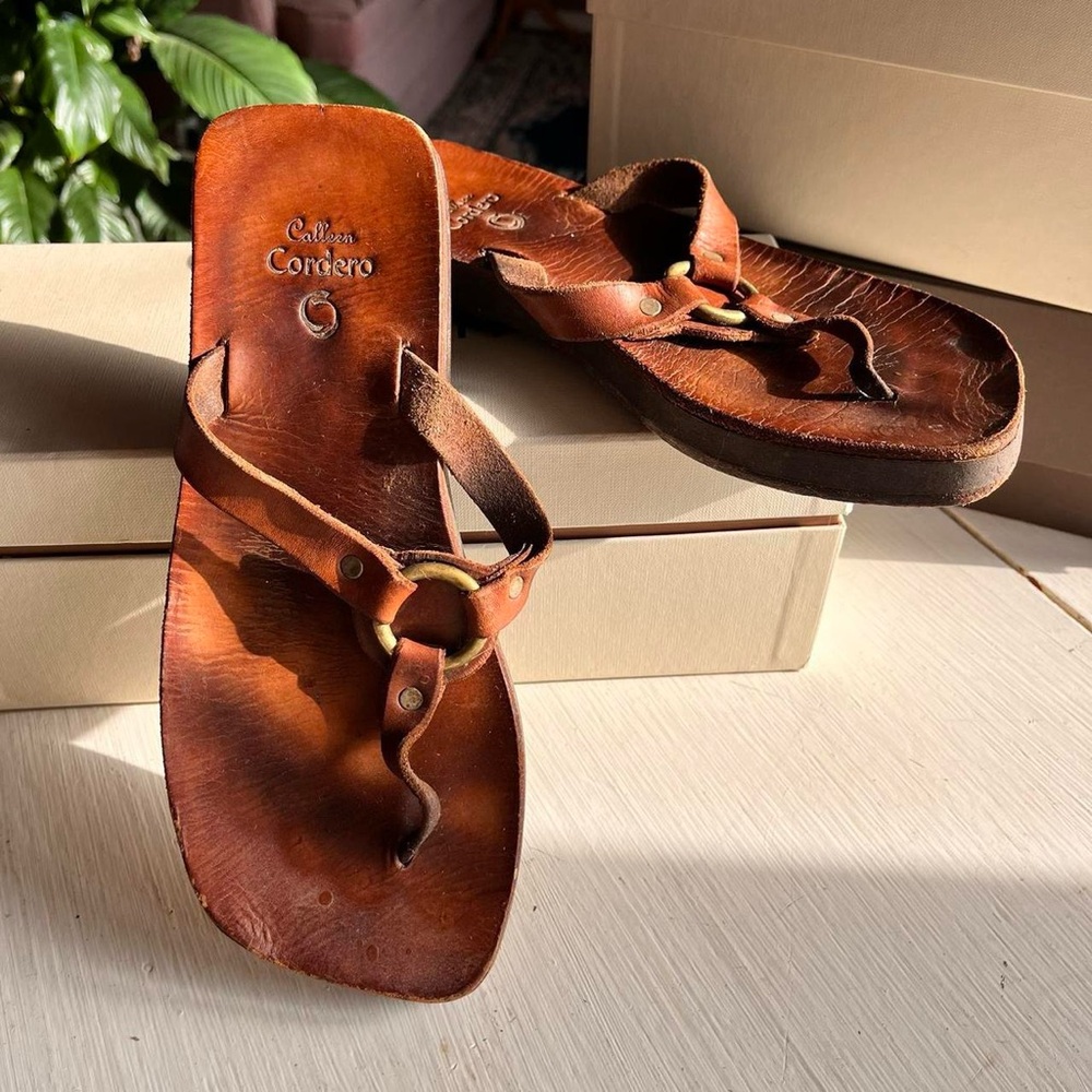 Cobian Cordero Tan Leather Sandals